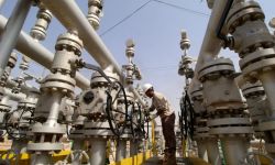 انخفاض طفيف في أسعار خام البصرة